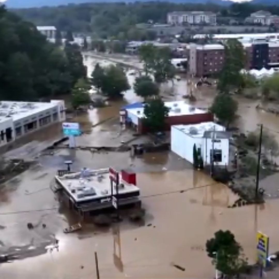 damage to town from hurricane 