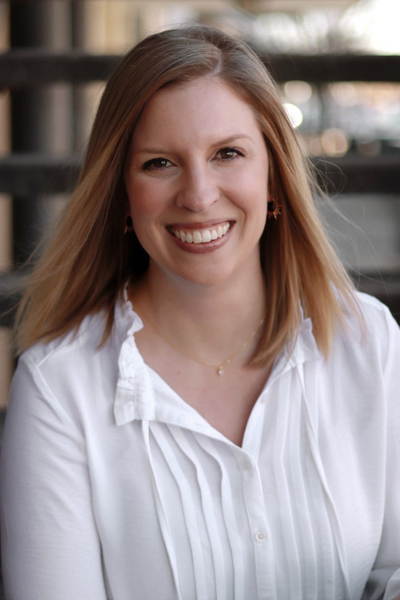 Jennifer Young headshot.