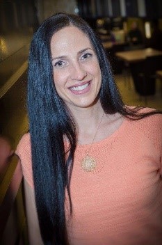 Sarah dudley headshot