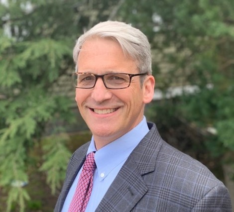 Rob Henry headshot