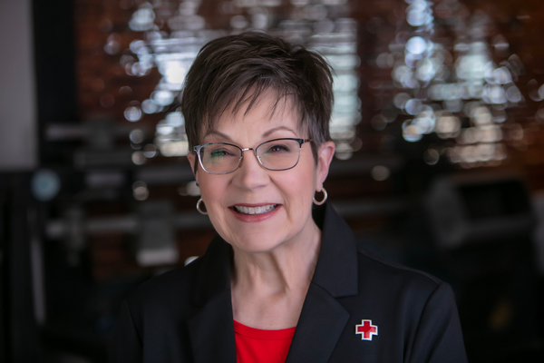 JoAnn Woody headshot